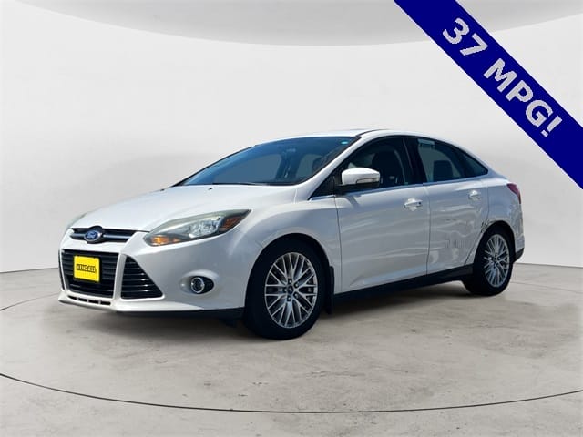 Used 2014 Ford Focus Titanium 4D Sedan – 1FADP3J26EL307845