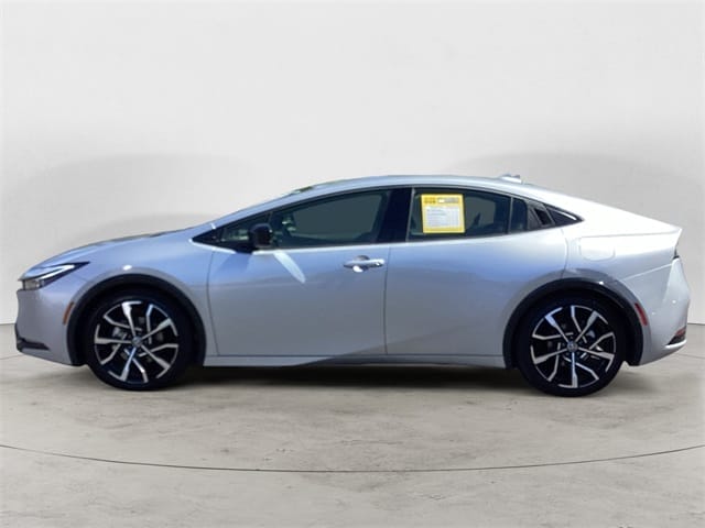 Used 2024 Toyota Prius Prime SE 5D Hatchback – JTDACACU2R3030614