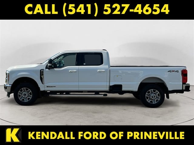 Used 2024 Ford F-350SD Lariat 4D Crew Cab – 1FT8W3BT8REC62892