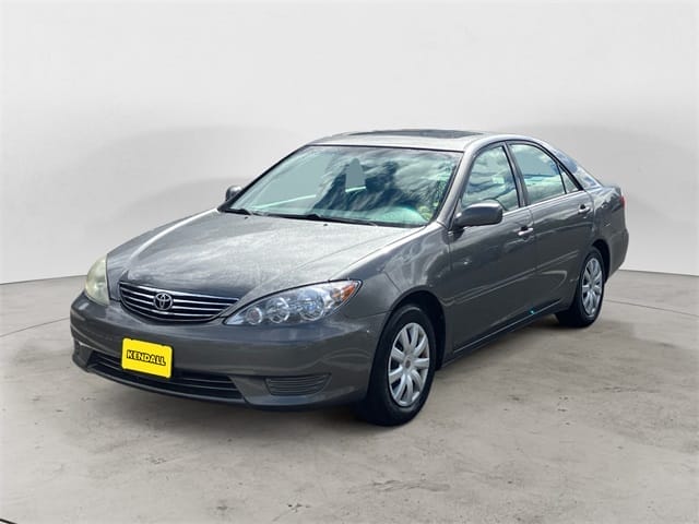 Used 2005 Toyota Camry LE 4D Sedan – 4T1BE30K25U623077