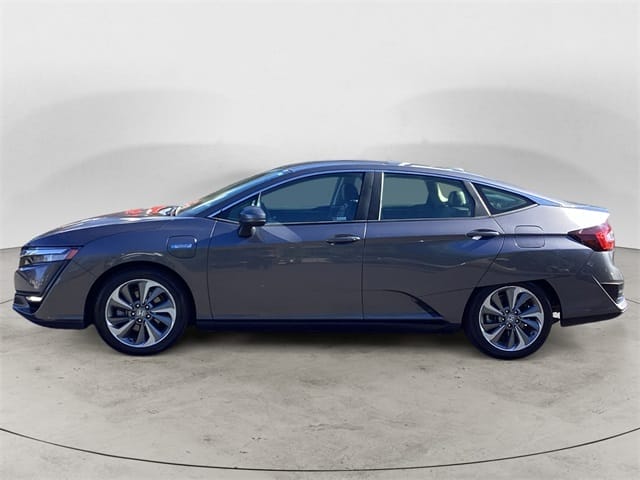 Used 2019 Honda Clarity Plug-In Hybrid Touring 4D Sedan – JHMZC5F31KC000411
