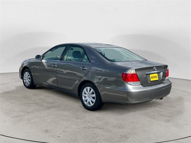 Used 2005 Toyota Camry LE 4D Sedan – 4T1BE30K25U623077 full