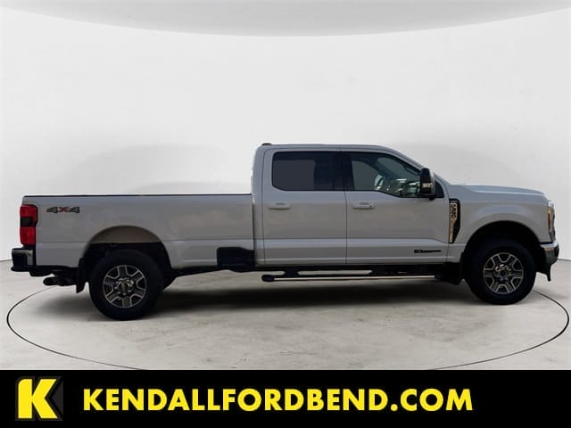 Used 2024 Ford F-350SD Lariat 4D Crew Cab – 1FT8W3BTXREC62943 full