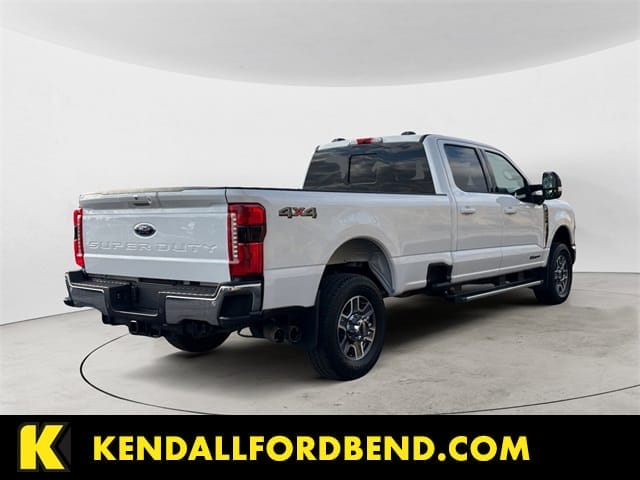 Used 2024 Ford F-350SD Lariat 4D Crew Cab – 1FT8W3BTXREC62943 full