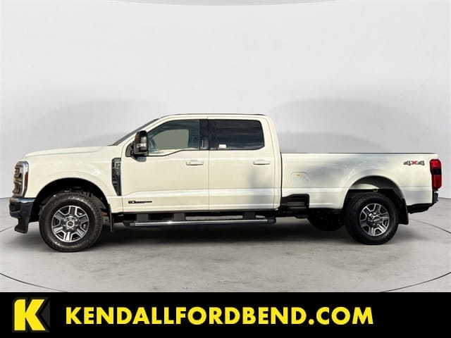 Used 2024 Ford F-350SD Lariat 4D Crew Cab – 1FT8W3BTXREC62943