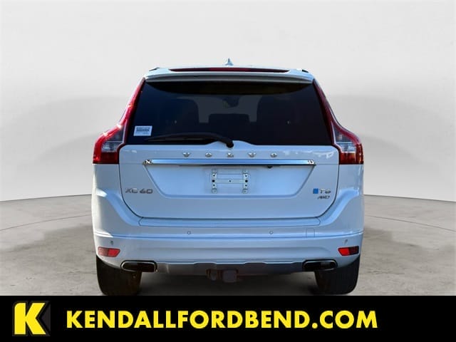 Used 2015 Volvo XC60 T6 4D Sport Utility – YV4902RK0F2702840 full