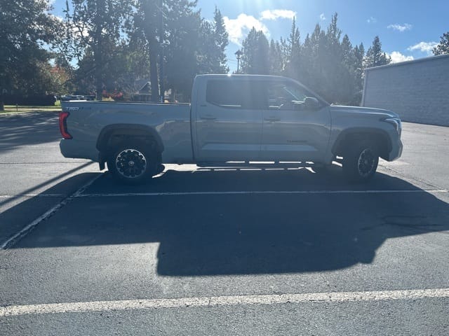 Used 2022 Toyota Tundra SR5 4D CrewMax – 5TFLA5EC8NX002474
