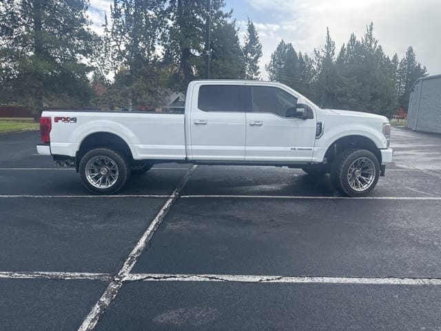 Used 2021 Ford F-350SD Limited 4D Crew Cab – 1FT8W3BT8MEC99109