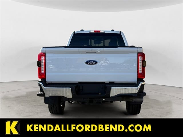 Used 2024 Ford F-350SD Lariat 4D Crew Cab – 1FT8W3BTXREC62084 full
