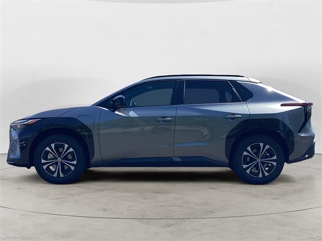 Used 2025 Toyota bZ4X XLE 4D Sport Utility – JTMAAAAA1SA068402