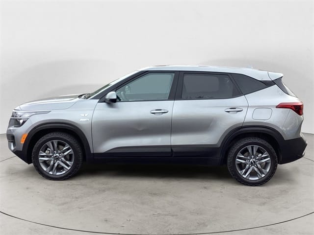 Used 2021 Kia Seltos LX 4D Sport Utility – KNDEPCAA6M7211744