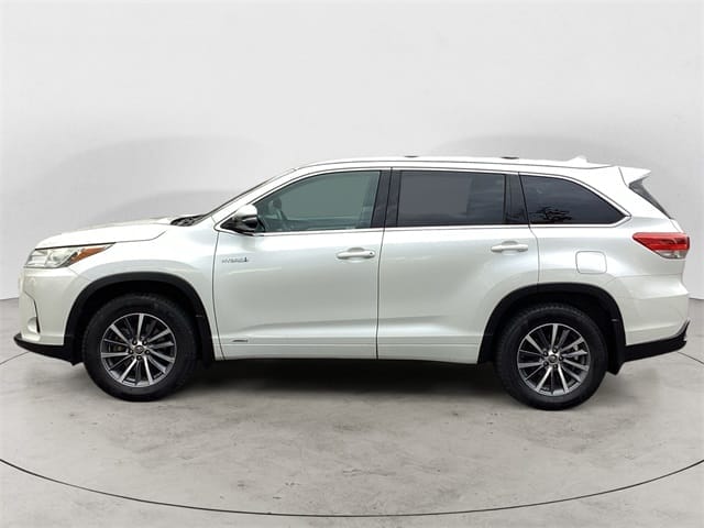 Used 2017 Toyota Highlander Hybrid XLE 4D Sport Utility – 5TDJGRFH5HS024370
