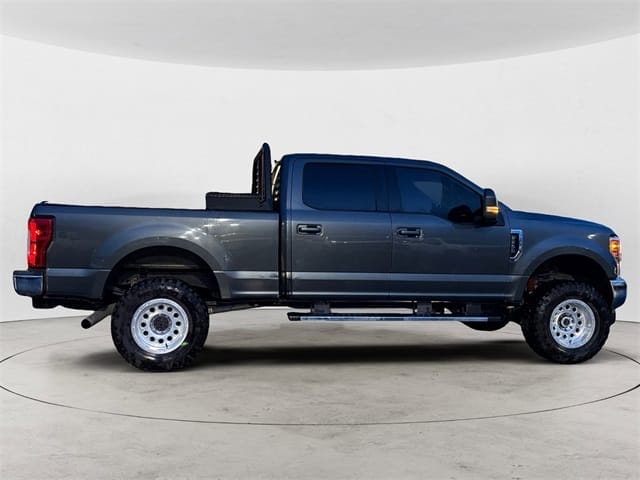 Used 2019 Ford F-250SD Lariat 4D Crew Cab – 1FT7W2BT0KEC60615 full