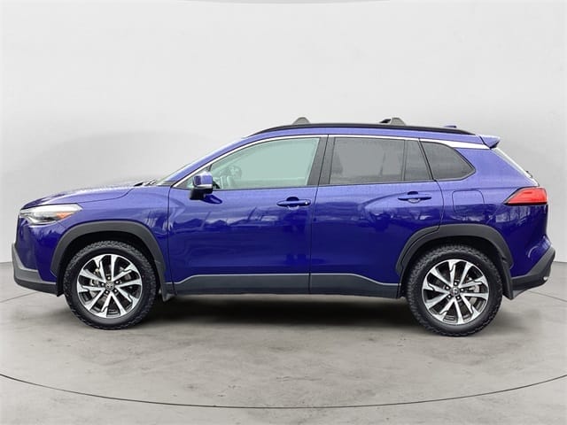 Used 2022 Toyota Corolla Cross XLE 4D Sport Utility – 7MUEAABGXNV015067