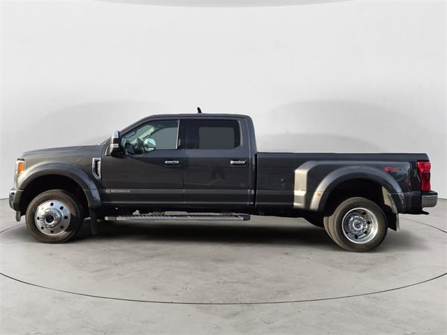 Used 2017 Ford F-450SD Lariat 4D Crew Cab – 1FT8W4DT8HEF17798