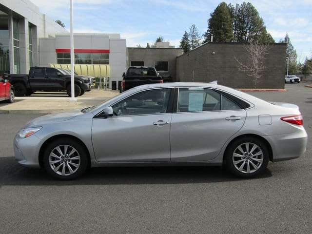 Used 2017 Toyota Camry XLE 4D Sedan – 4T1BF1FK8HU700774