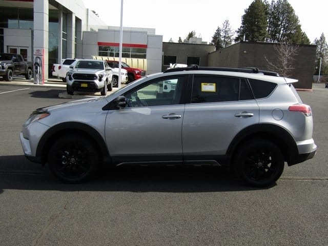 2018 Toyota RAV4 Adventure