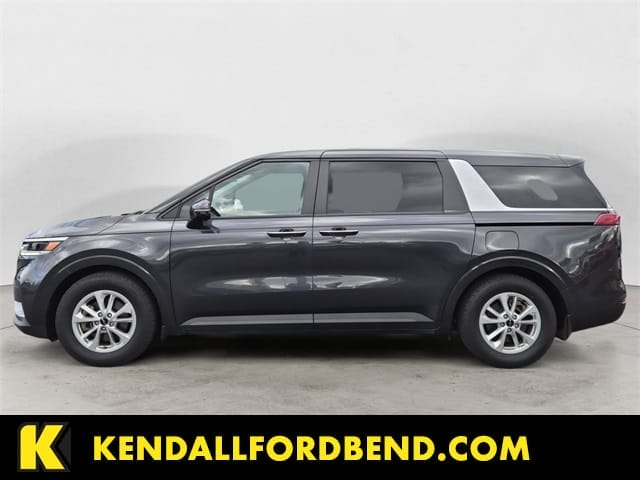 Used 2022 Kia Carnival LX 4D Passenger Van – KNDNB4H38N6173680