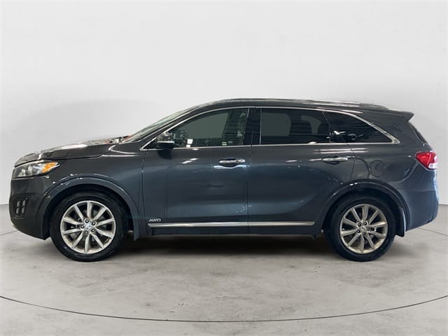 Used 2016 Kia Sorento SX Limited 4D Sport Utility – 5XYPKDA51GG169359