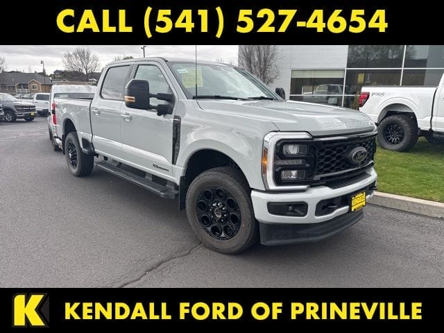 Used 2025 Ford F-350SD Lariat 4D Crew Cab – 1FT8W3BT5SEC41892