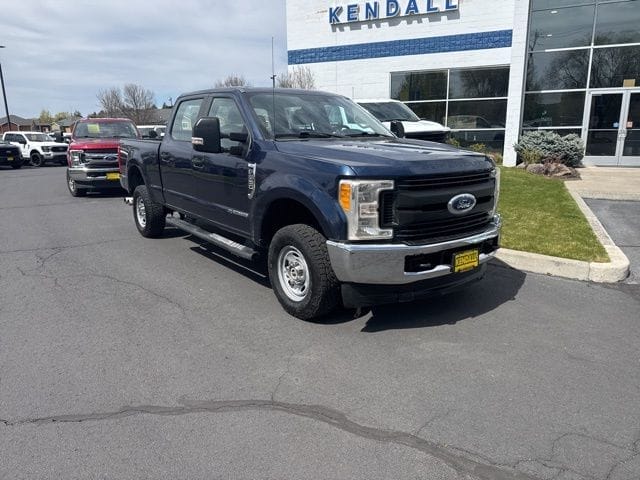 Used 2017 Ford F-250SD XL 4D Crew Cab – 1FT7W2BT0HED93478