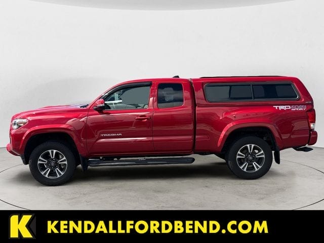 Used 2017 Toyota Tacoma  4D Access Cab – 5TFSZ5AN7HX096041