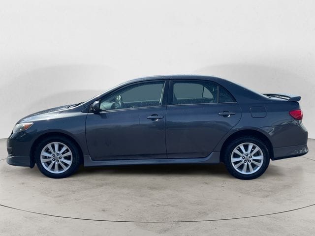 Used 2010 Toyota Corolla S 4D Sedan – 1NXBU4EE1AZ197372