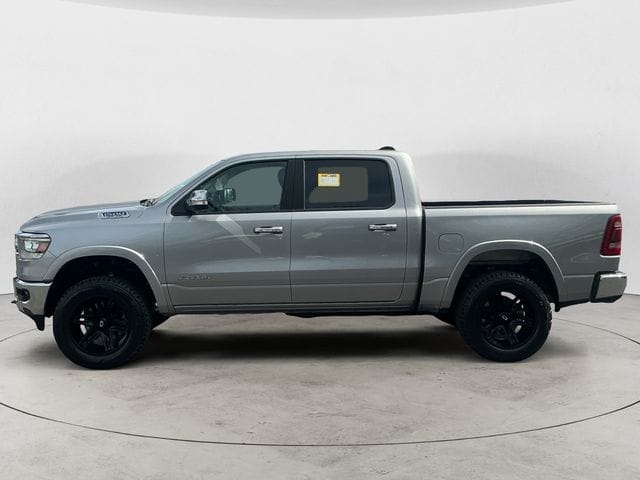 Used 2020 Ram 1500 Laramie 4D Crew Cab – 1C6SRFJT5LN220033