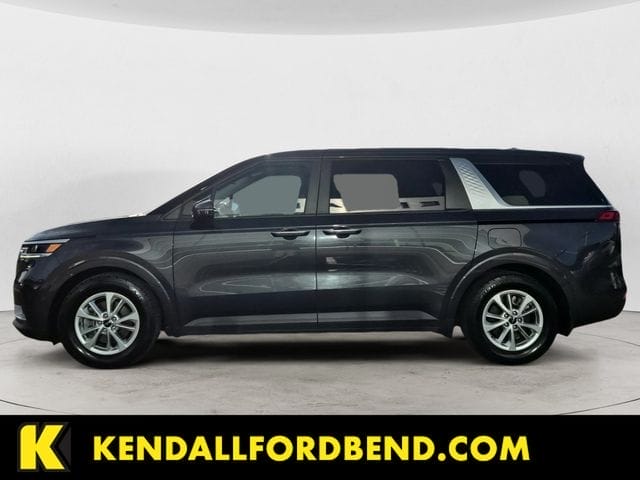 Used 2022 Kia Carnival LX 4D Passenger Van – KNDNB4H38N6173680