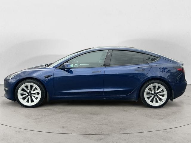 Used 2022 Tesla Model 3 Base 4D Sedan – 5YJ3E1EA5NF359651