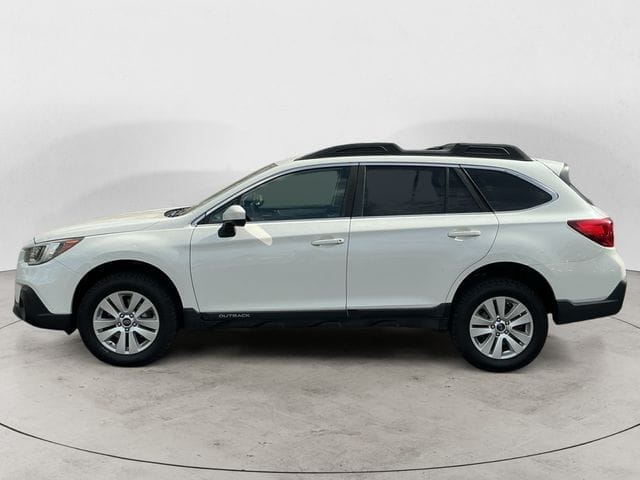Used 2019 Subaru Outback 2.5i Premium 4D Sport Utility – 4S4BSAFC7K3224602