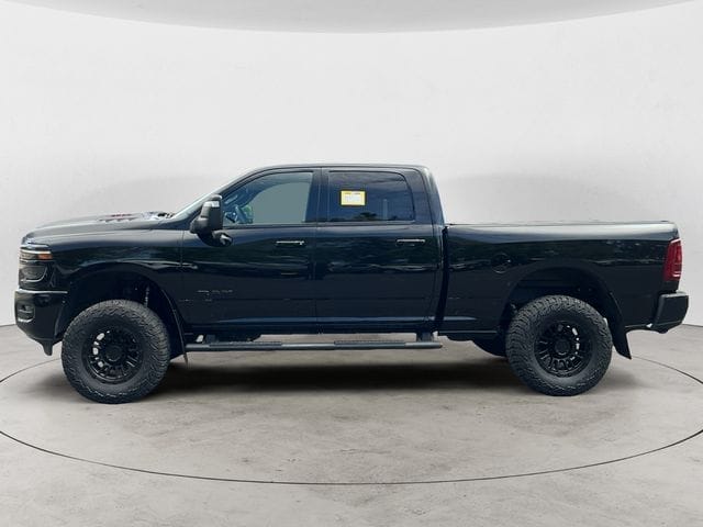 Used 2025 Ram 2500 Laramie 4D Crew Cab – 3C6UR5FJ8SG549407