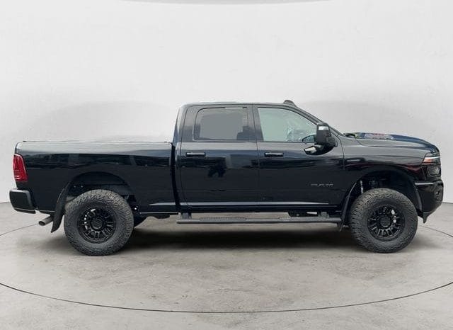 Used 2025 Ram 2500 Laramie 4D Crew Cab – 3C6UR5FJ8SG549407 full