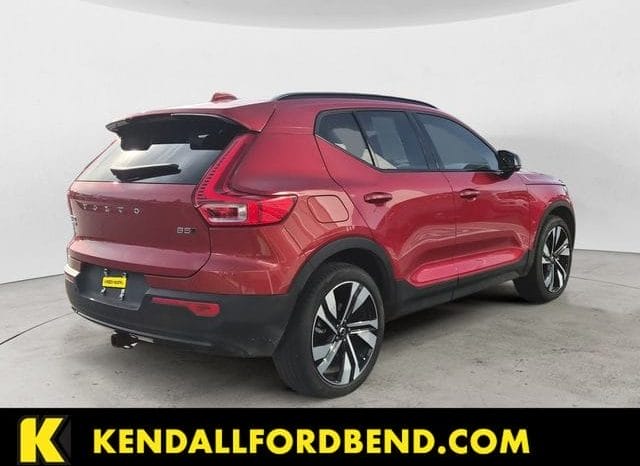 Used 2025 Volvo XC40 B5 Plus Dark Theme 4D Sport Utility – YV4L12UC9S2451734 full