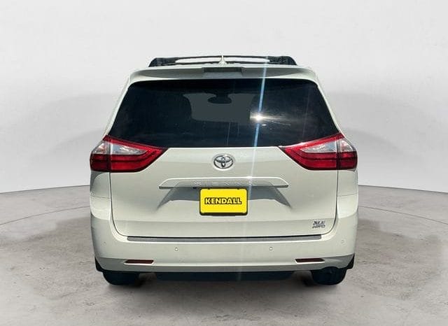 Used 2018 Toyota Sienna XLE 4D Passenger Van – 5TDDZ3DC0JS206690 full