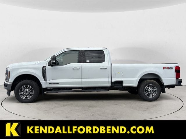 Used 2025 Ford F-350SD Lariat 4D Crew Cab – 1FT8W3BT1SEC44045