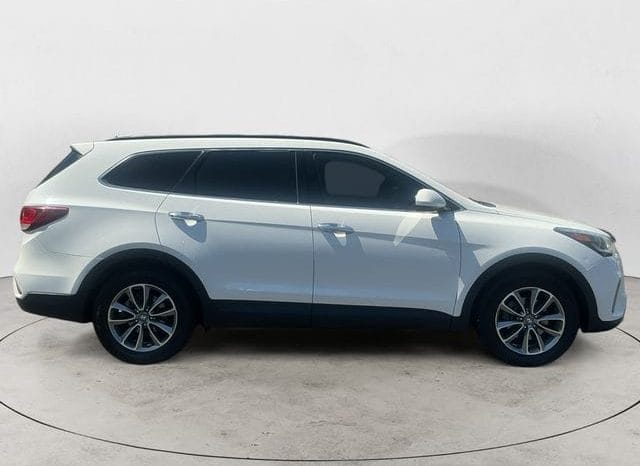 Used 2017 Hyundai Santa Fe SE 4D Sport Utility – KM8SMDHF9HU222615 full
