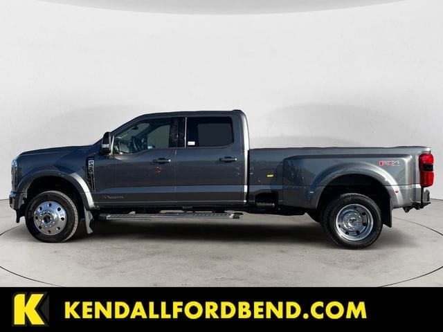 Used 2025 Ford F-450SD Lariat 4D Crew Cab – 1FT8W4DT8SEC61038