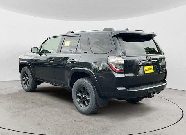 Used 2022 Toyota 4Runner SR5 Premium 4D Sport Utility – JTENU5JR6N6058828 full